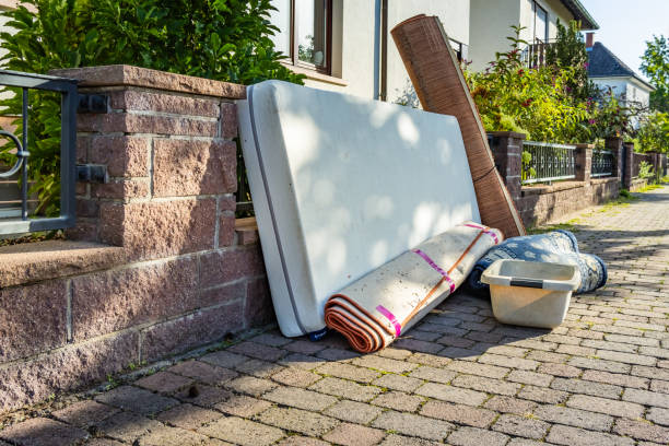Best Mattress Removal Service  in Northville, MI